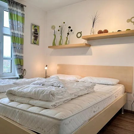 De Oeoester Appartement *